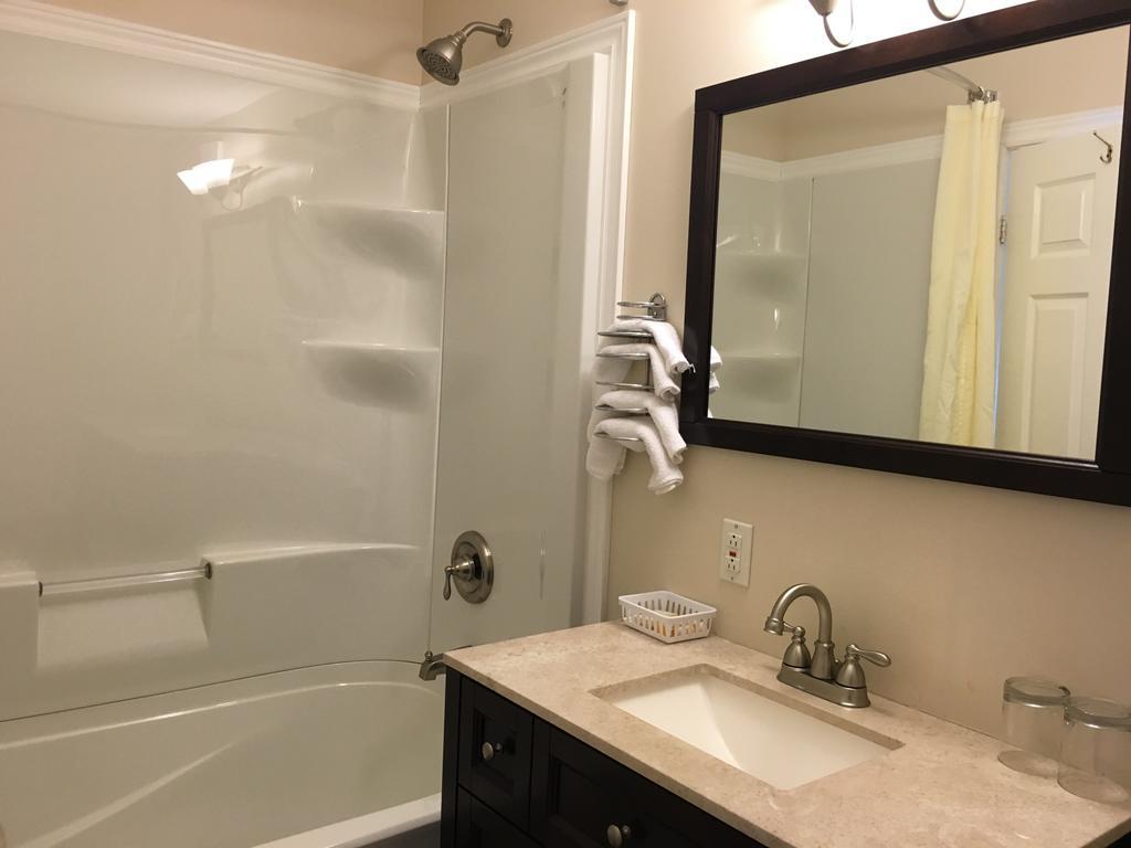 Airport Inn Fredericton Zewnętrze zdjęcie