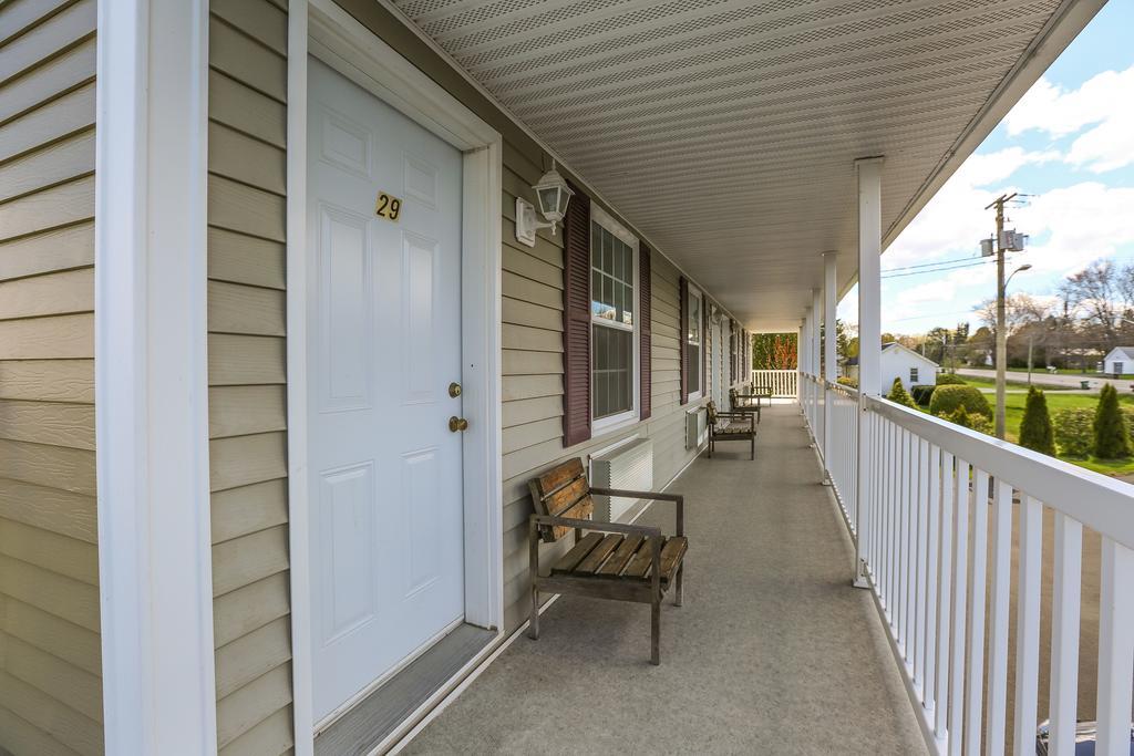 Airport Inn Fredericton Zewnętrze zdjęcie