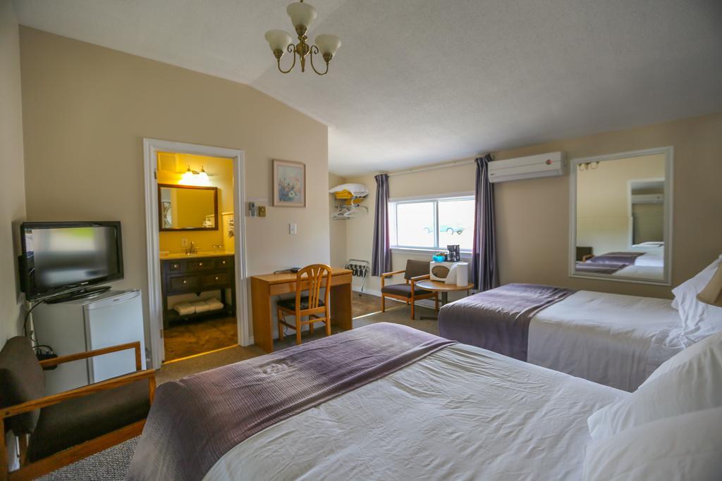 Airport Inn Fredericton Zewnętrze zdjęcie