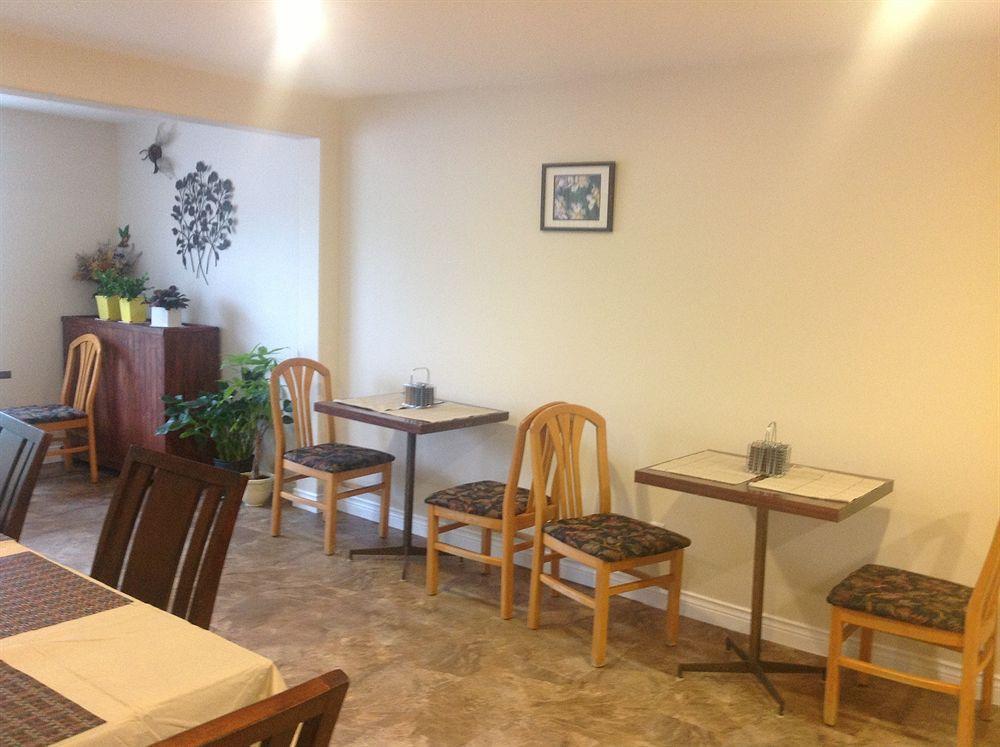 Airport Inn Fredericton Zewnętrze zdjęcie